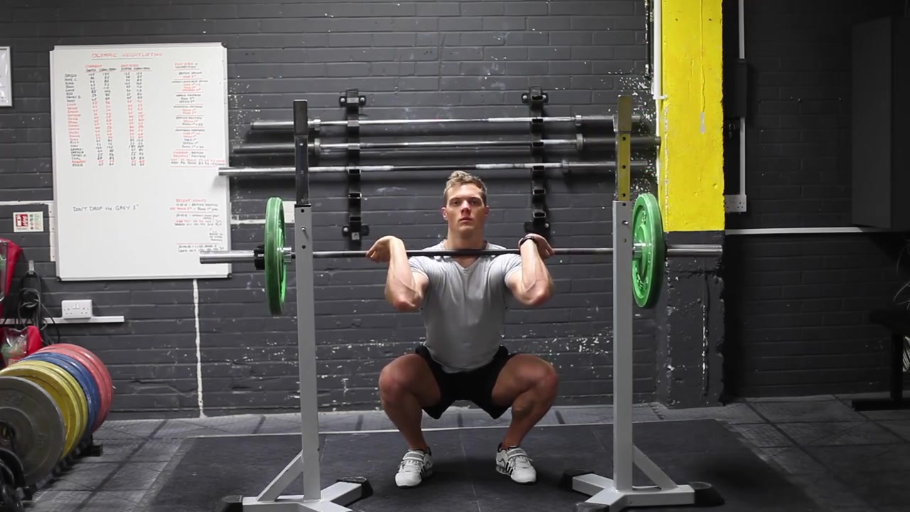 http://fitzport.com/wp-content/uploads/exercise/quads/front-squat-clean-grip/Front-Squat-Clean-Grip-2-fitzport.com.jpg